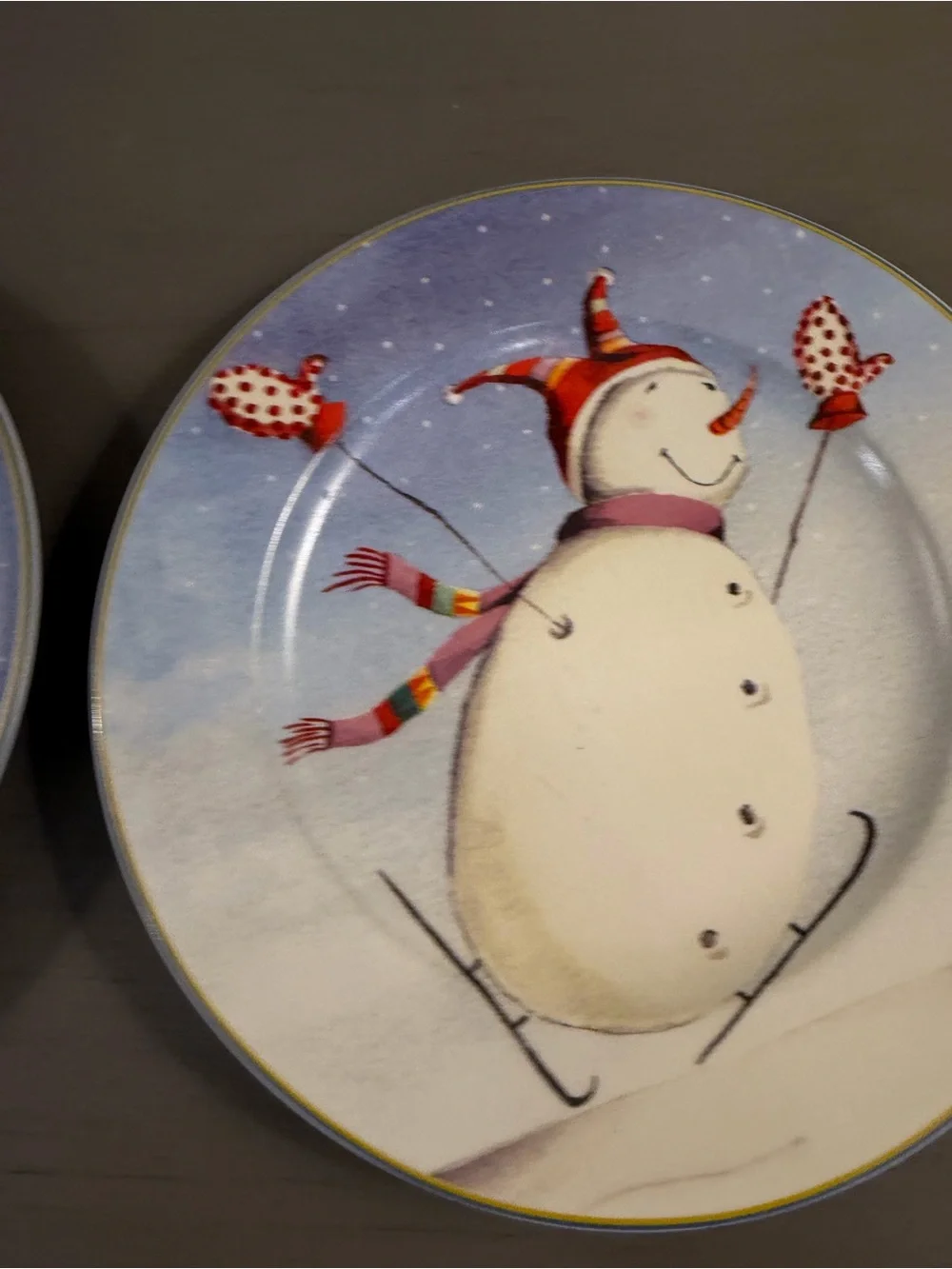 Oneida Sporting Snowmen Salad Dessert Plates Set Of 2 Hockey Ski Winter Holiday